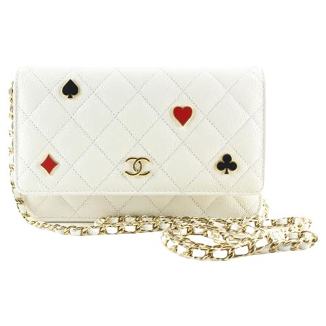 chanel card wallet on chain